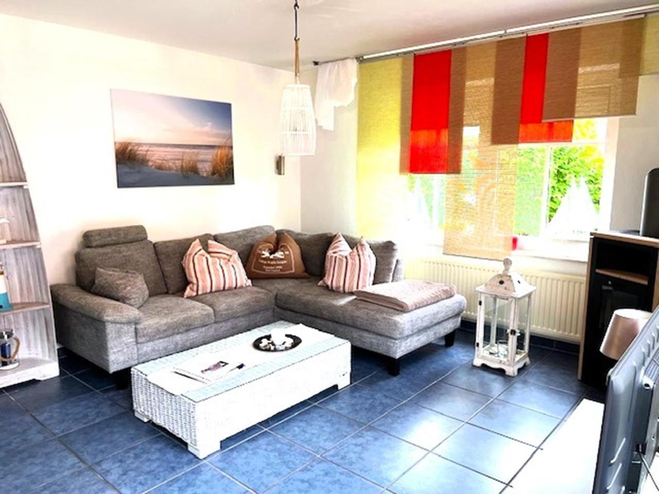 Ferienwohnung Haus Schwalbennest Eg Ditzum Zewnętrze zdjęcie